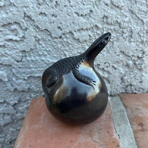 RUTH COTA RENTERIA MATA ORTIZ POTTERY LIZARD EFFIGY POT